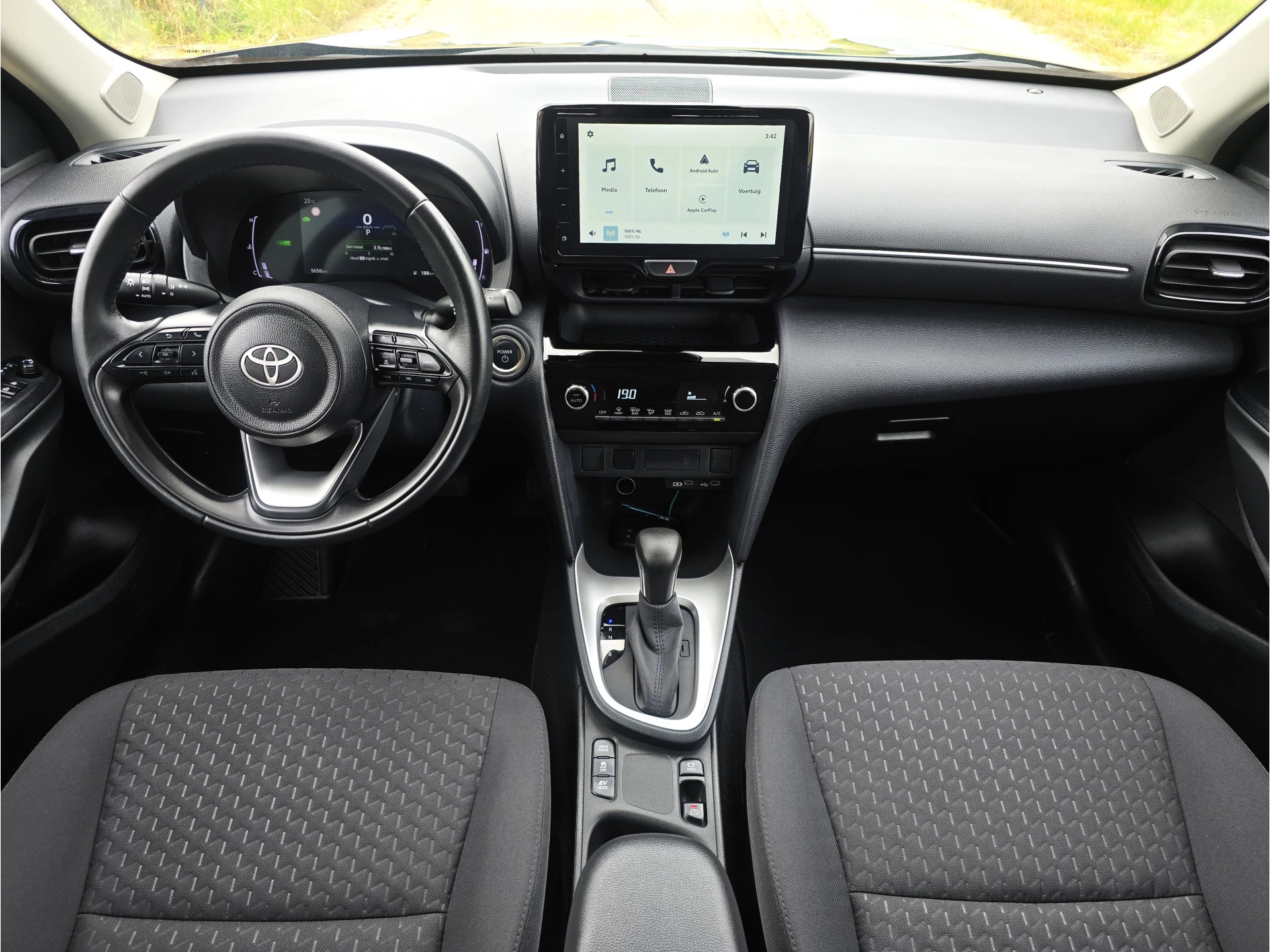 Hoofdafbeelding Toyota Yaris Cross