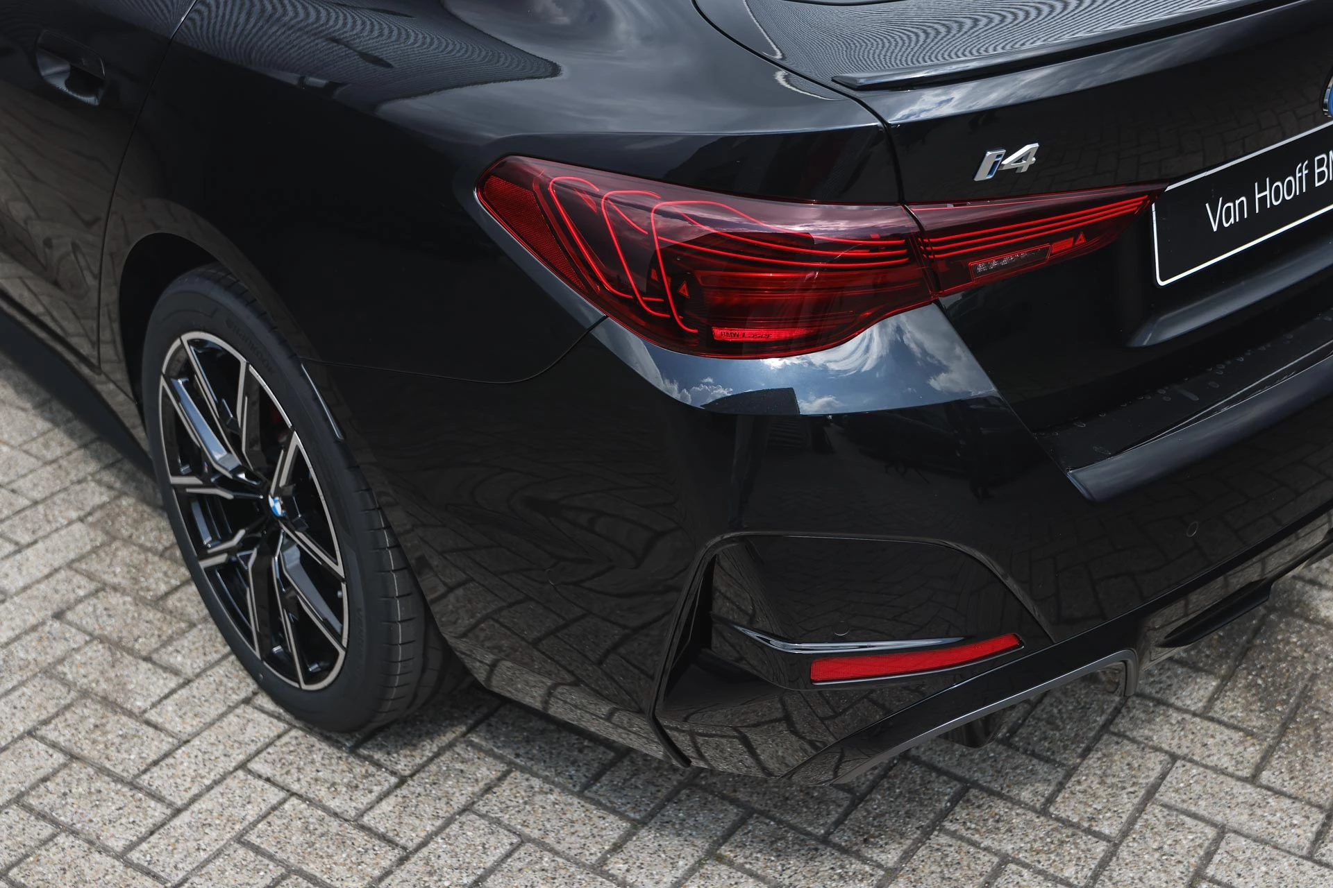 Hoofdafbeelding BMW i4