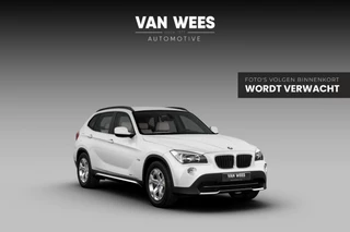 BMW X1 xDrive25i Executive | 2e eigenaar | 218 pk | Sportstoelen | Memory | Cruise control | Stoelverwarming | Navigatie | Climate control | Design Cool Elegance | PDC | Regensensor