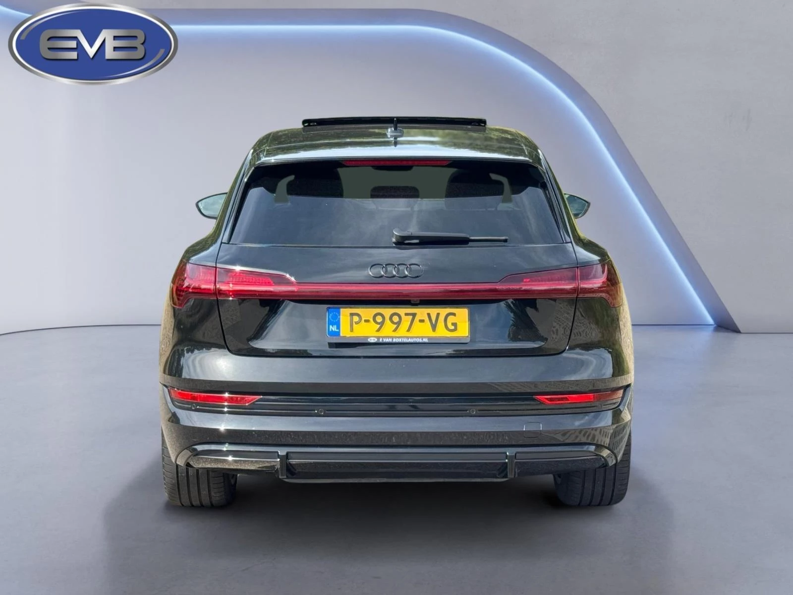 Hoofdafbeelding Audi e-tron