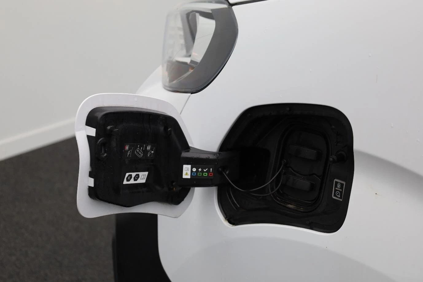 Hoofdafbeelding Peugeot e-Expert