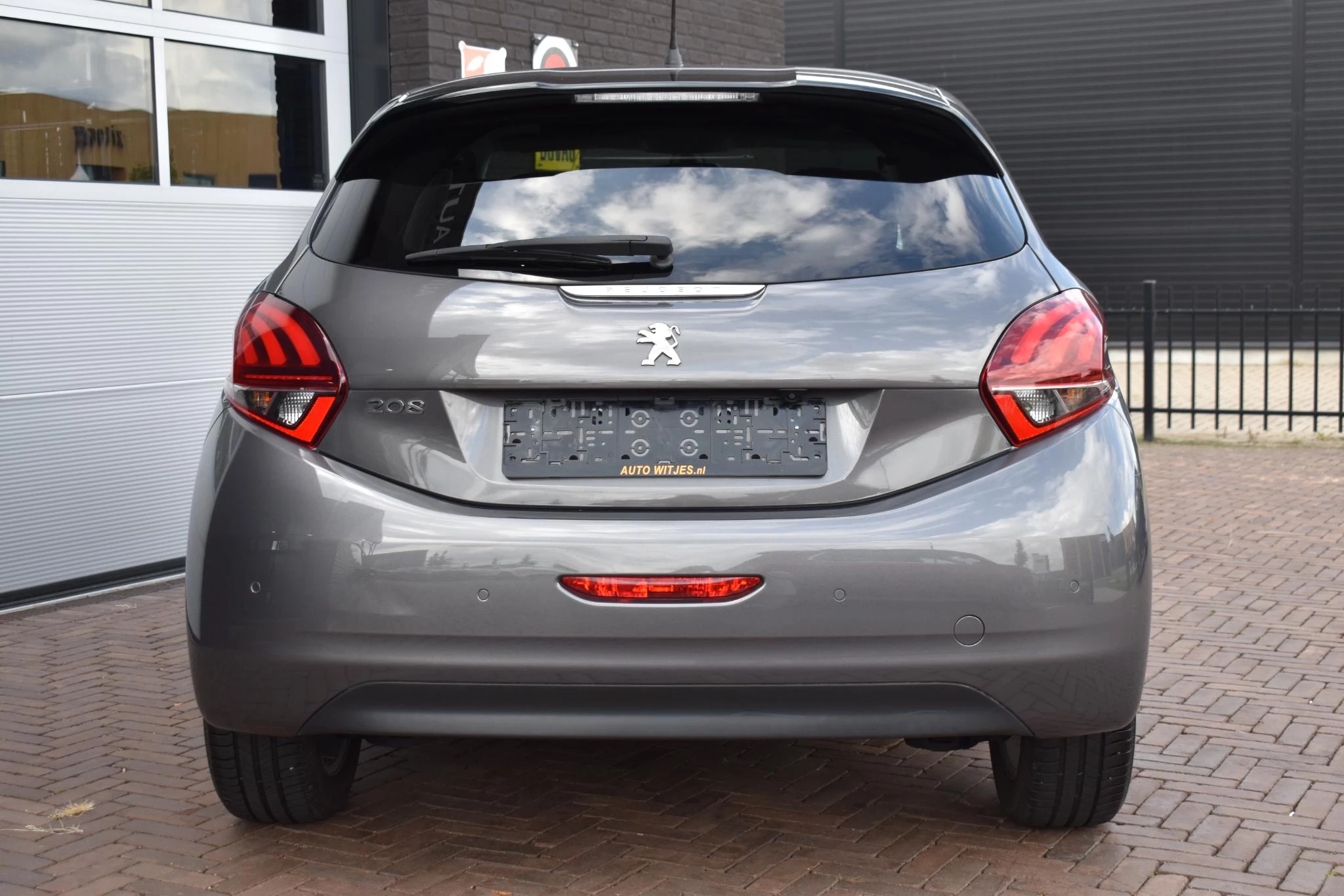 Hoofdafbeelding Peugeot 208