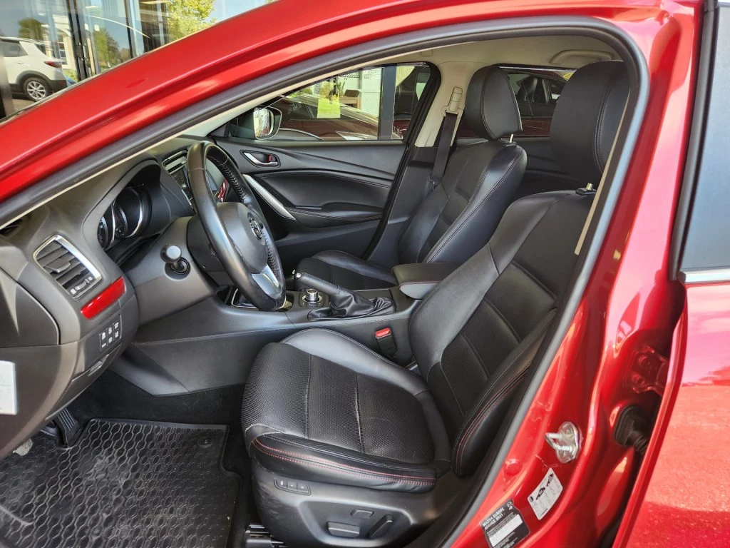 Hoofdafbeelding Mazda 6