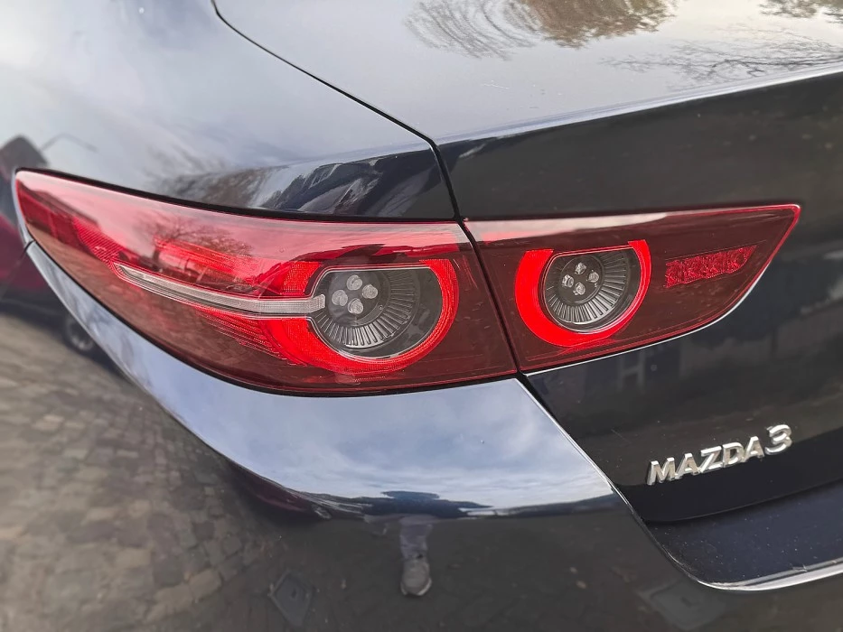 Hoofdafbeelding Mazda 3