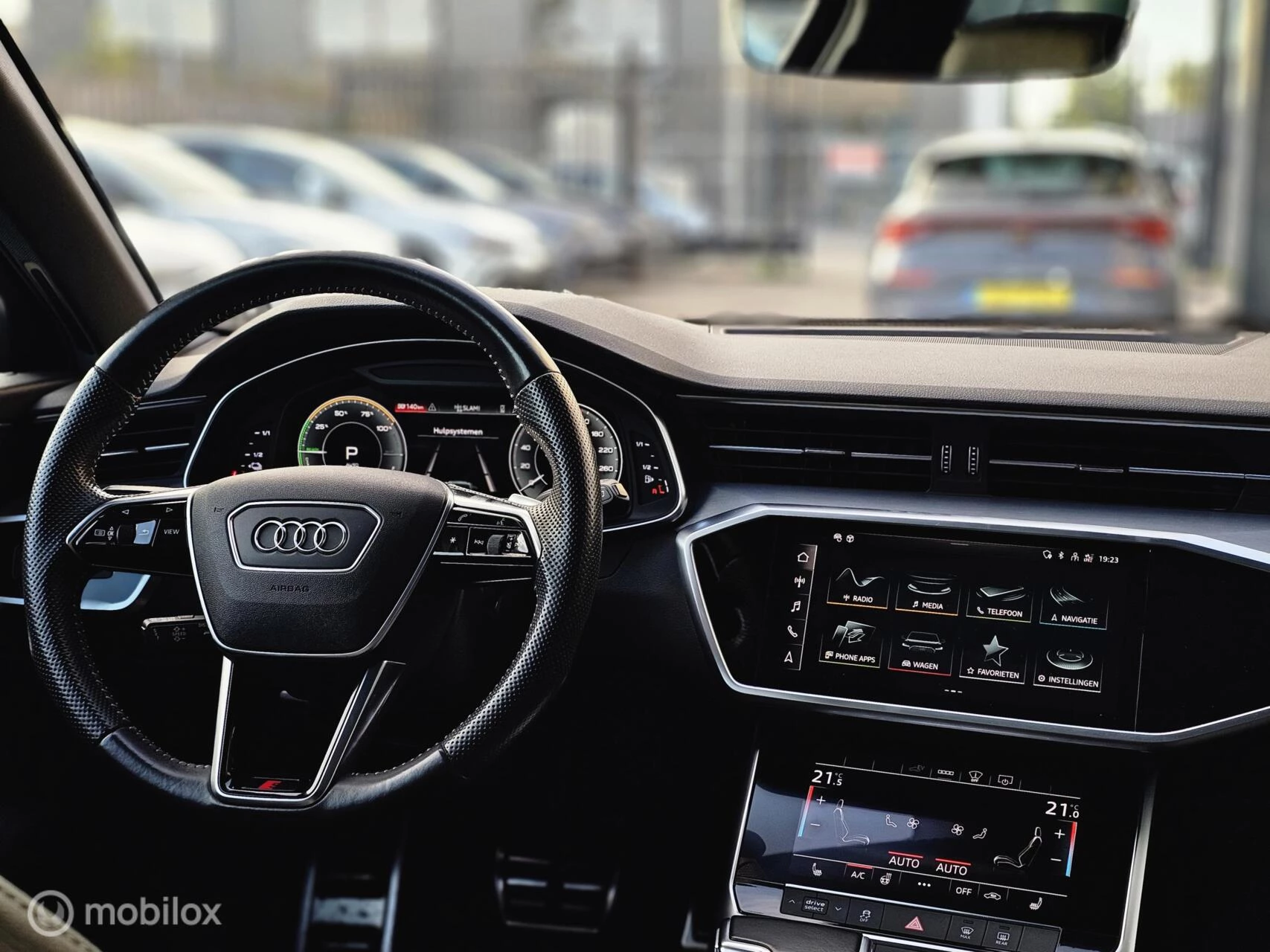 Hoofdafbeelding Audi A6