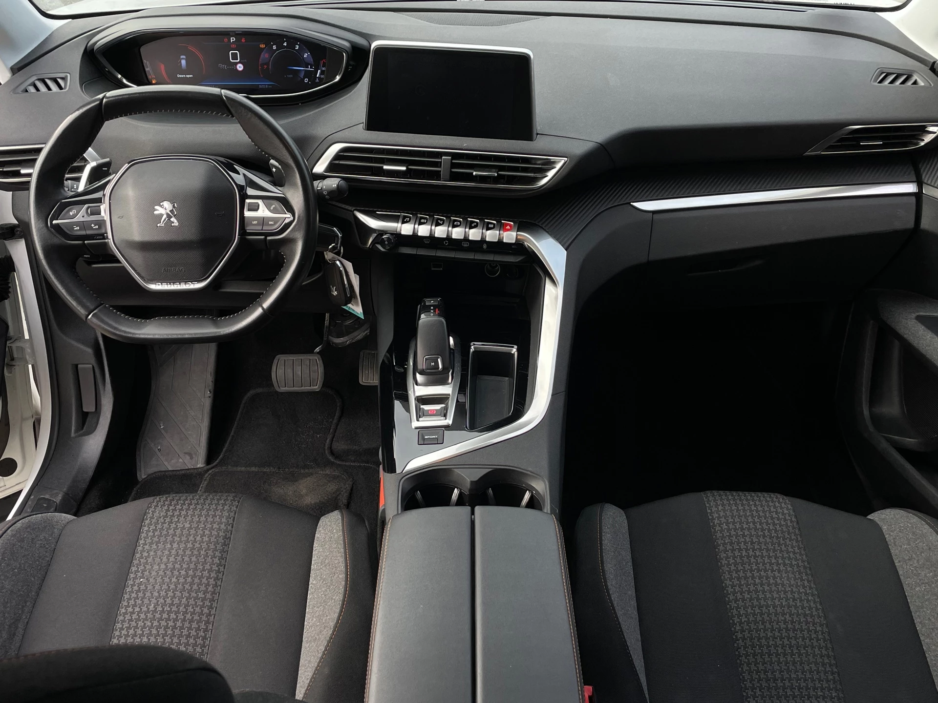 Hoofdafbeelding Peugeot 5008