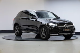 Hoofdafbeelding Mercedes-Benz GLC Mercedes-Benz GLC 300e 4MATIC Business Solution AMG