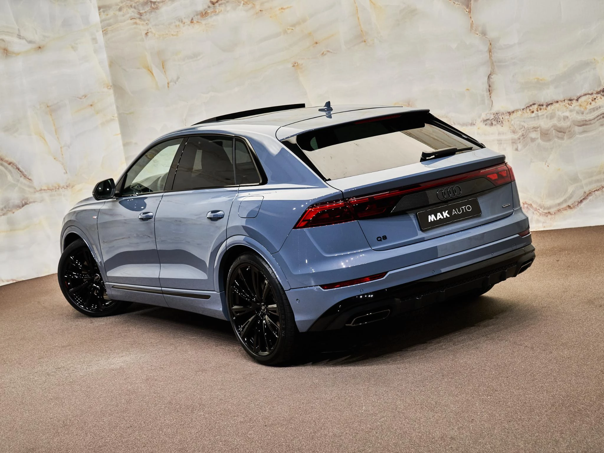 Hoofdafbeelding Audi Q8