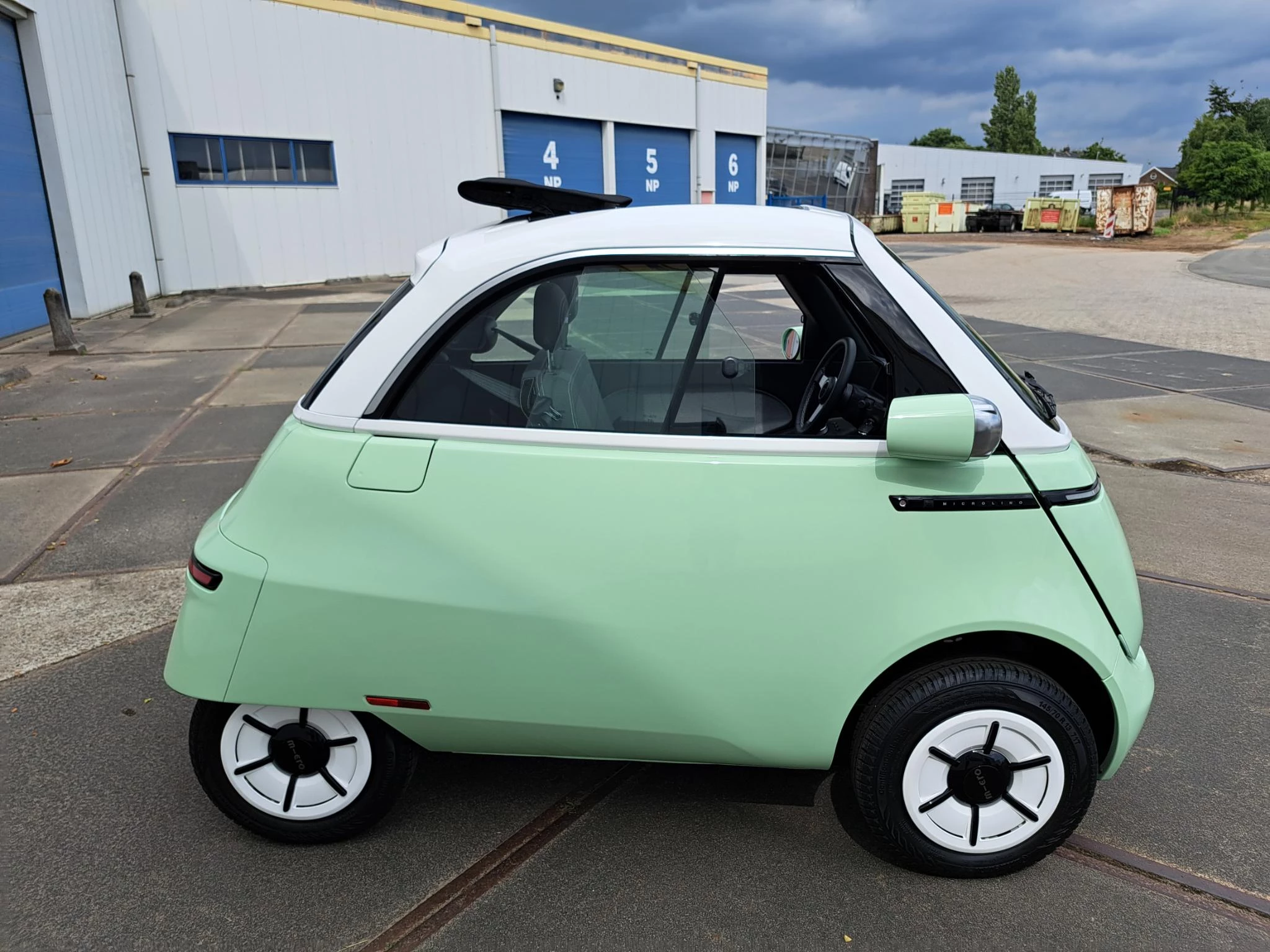 Hoofdafbeelding Microlino Competizione
