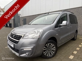 PEUGEOT PARTNER 1.2 BENZINE | 5 ZITPLAATSEN | NAVIGATIE