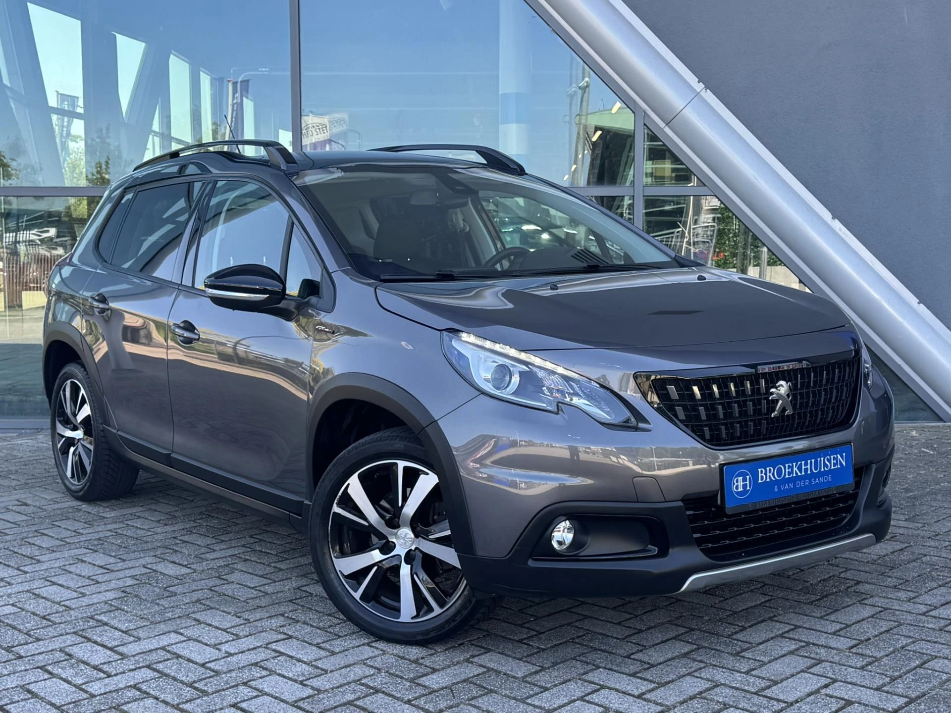 Hoofdafbeelding Peugeot 2008