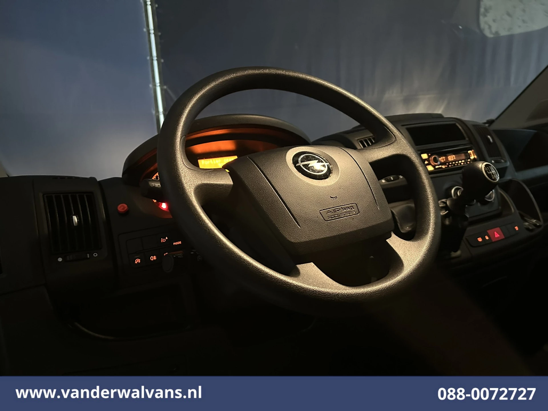 Hoofdafbeelding Opel Movano