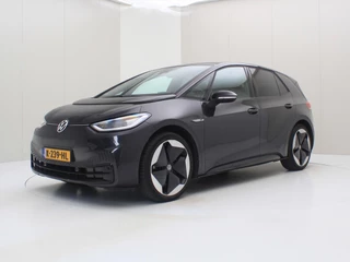 Hoofdafbeelding Volkswagen ID.3 Volkswagen Id.3 58kWh 204pk 1ST Max [ PANO+CAMERA+20 INCH+STOEL/STUURWIELVERWARMING ]