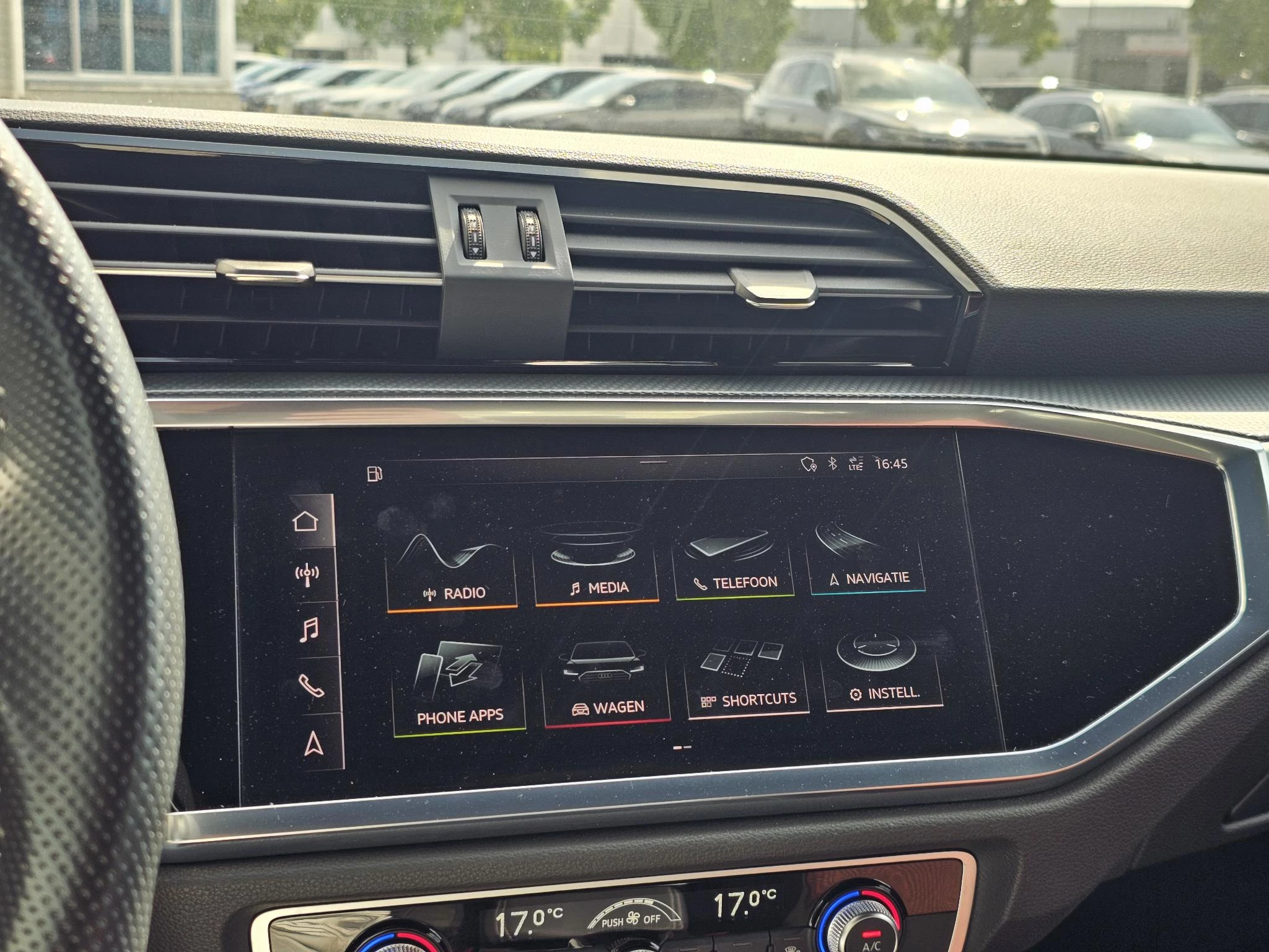 Hoofdafbeelding Audi Q3