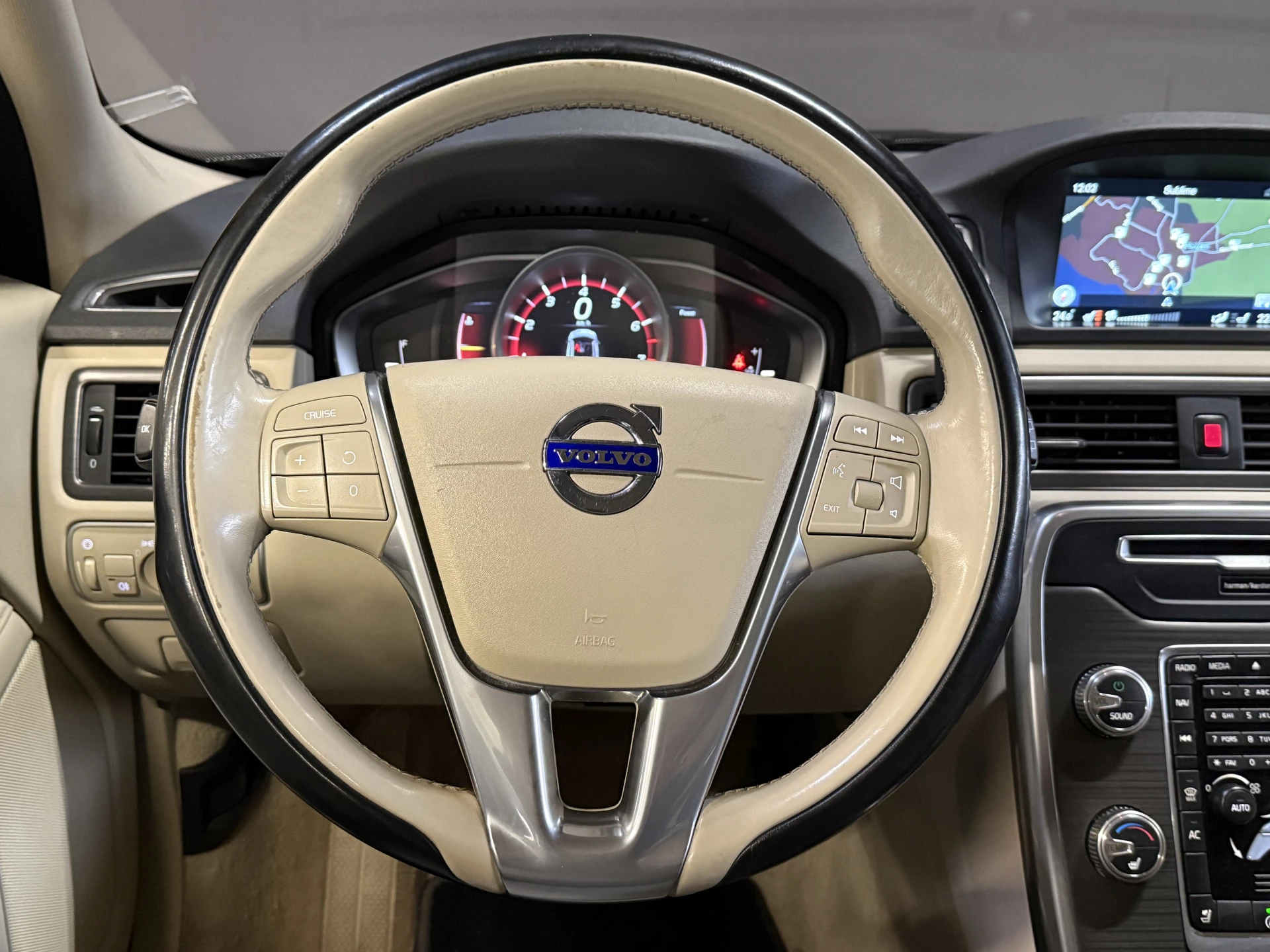 Hoofdafbeelding Volvo V70