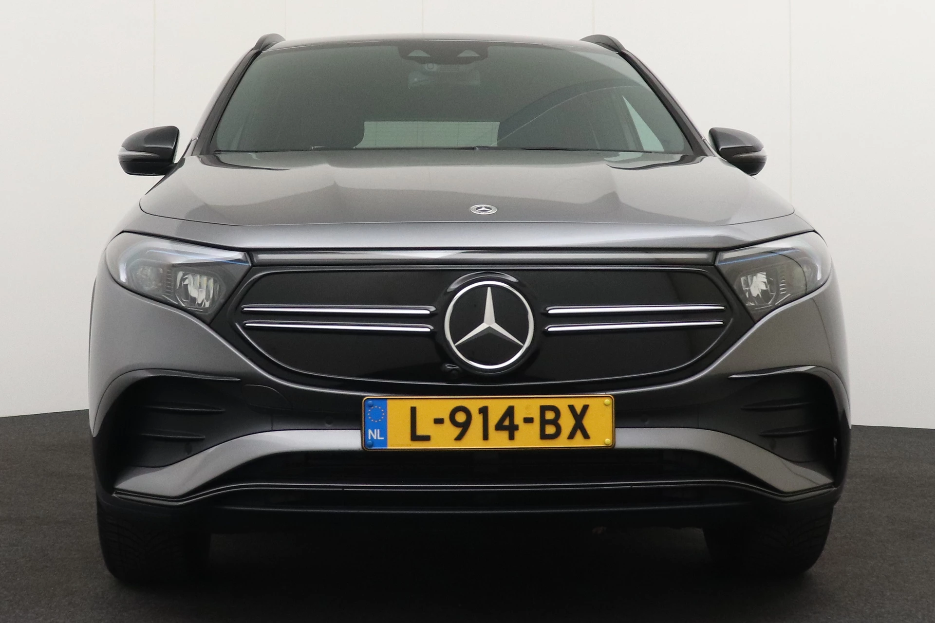 Hoofdafbeelding Mercedes-Benz EQA