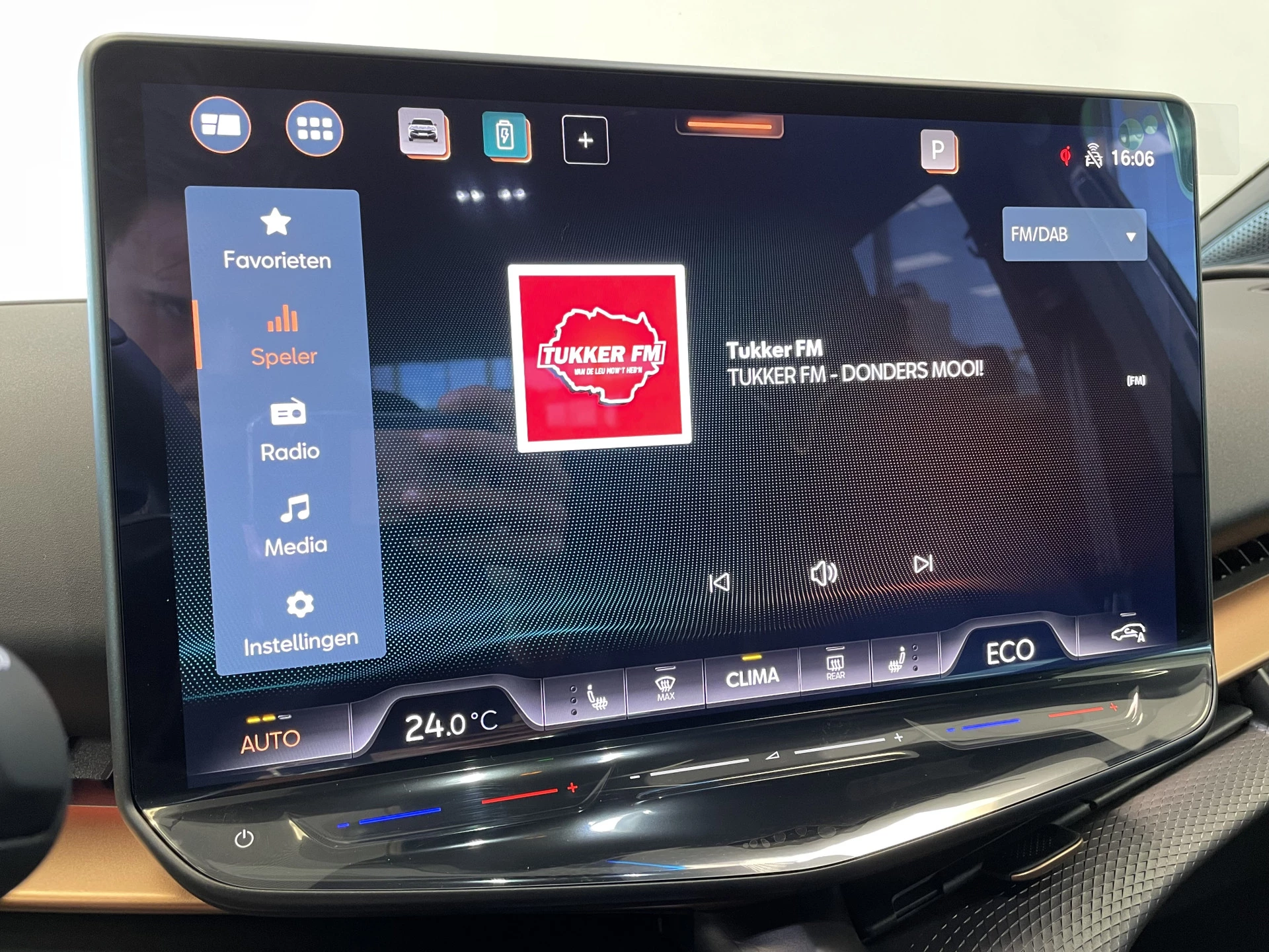 Hoofdafbeelding CUPRA Tavascan