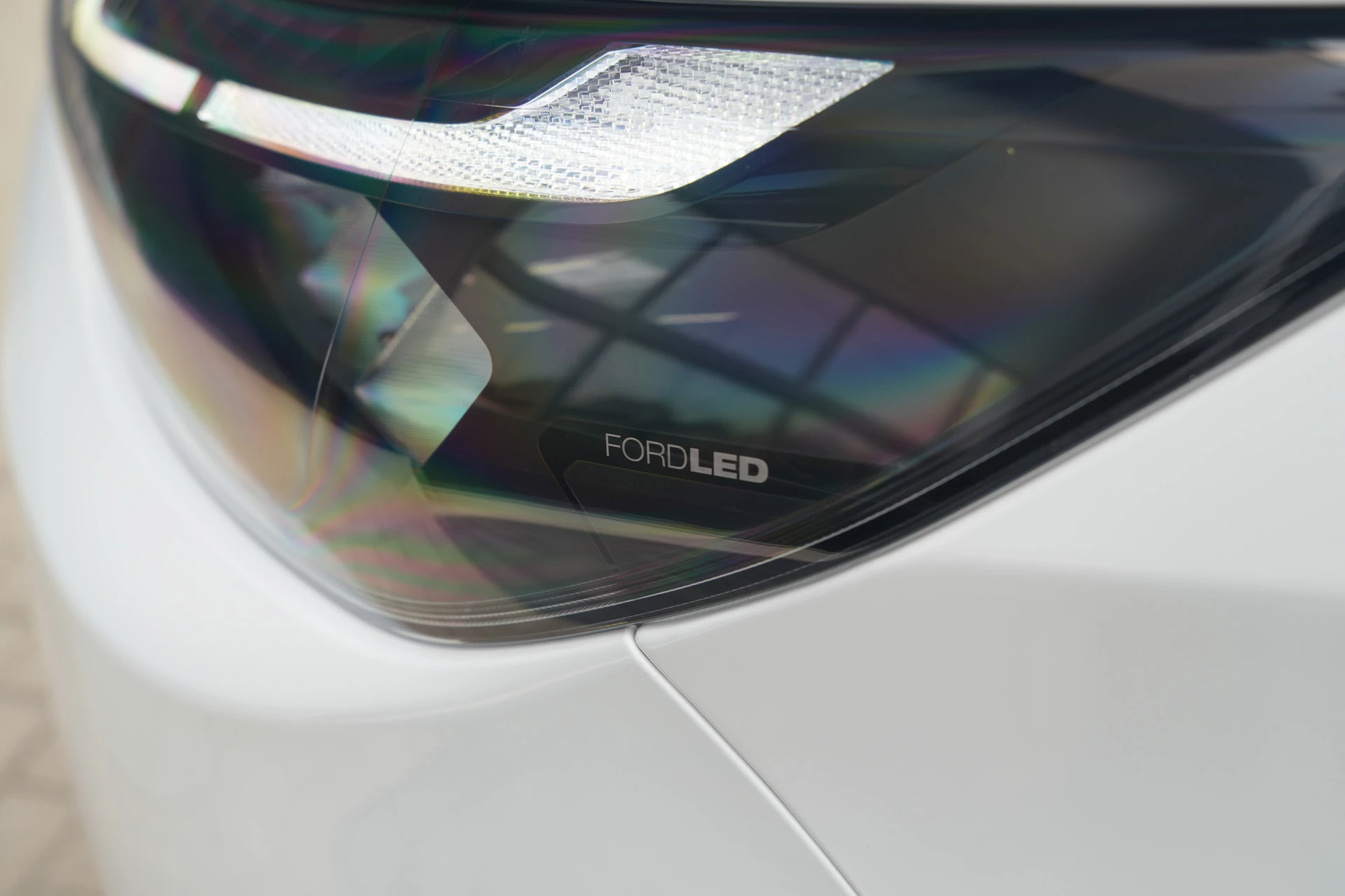 Hoofdafbeelding Ford E-Transit Custom