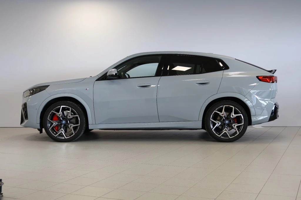 Hoofdafbeelding BMW iX2