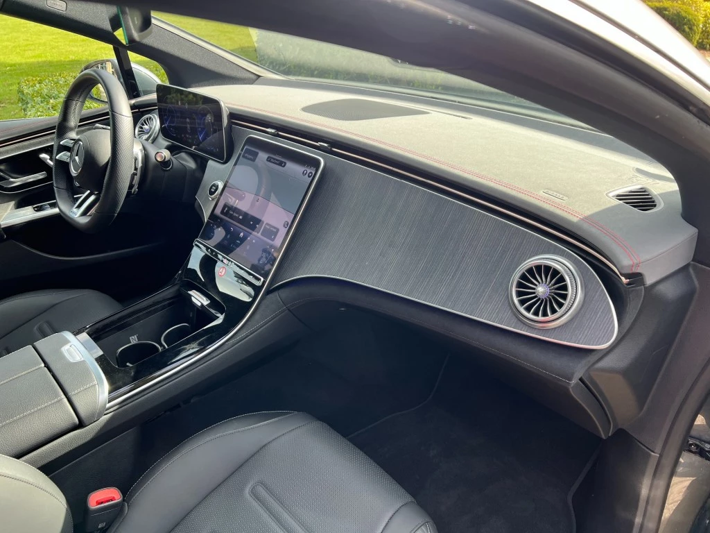 Hoofdafbeelding Mercedes-Benz EQE