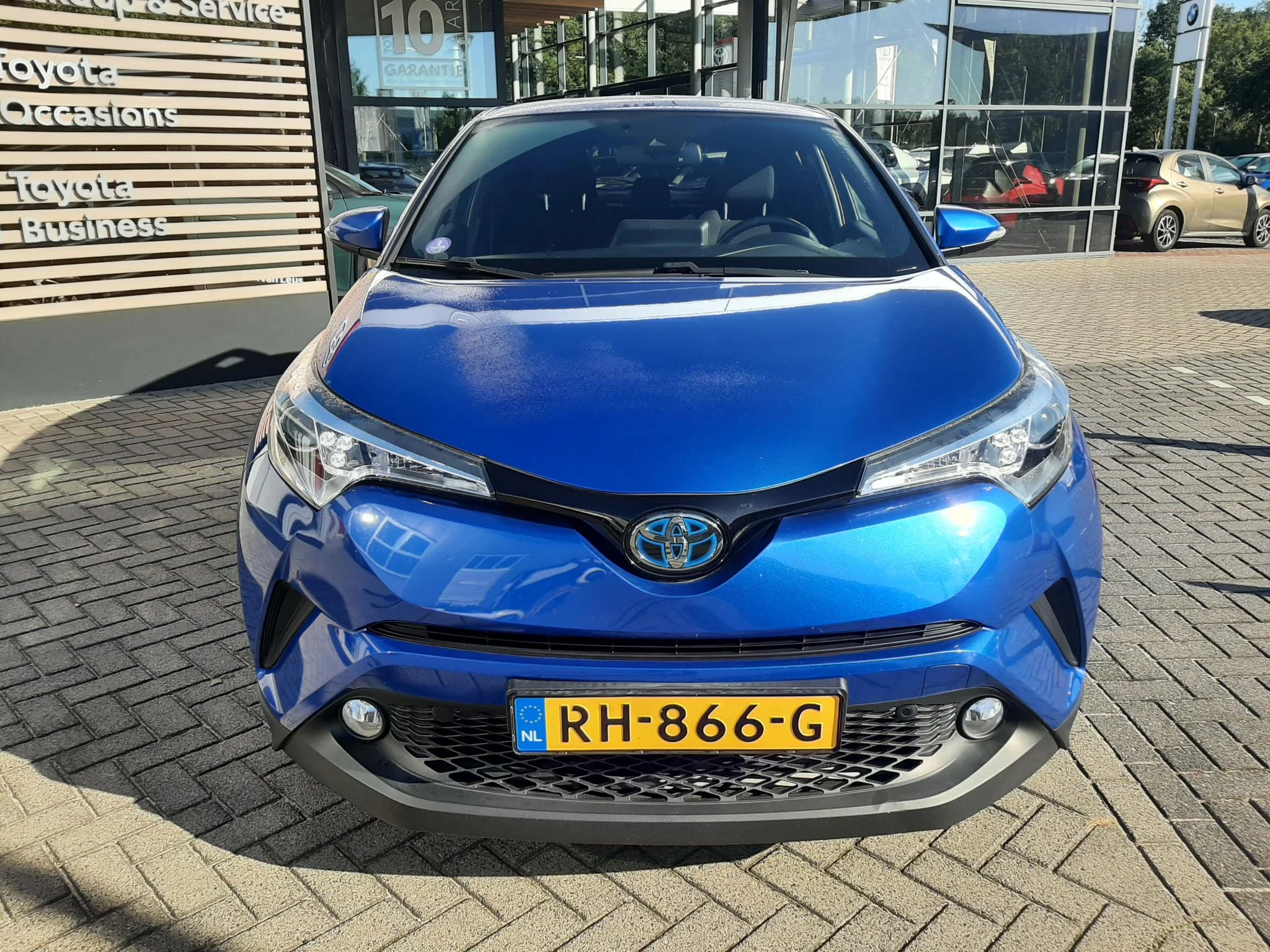 Hoofdafbeelding Toyota C-HR
