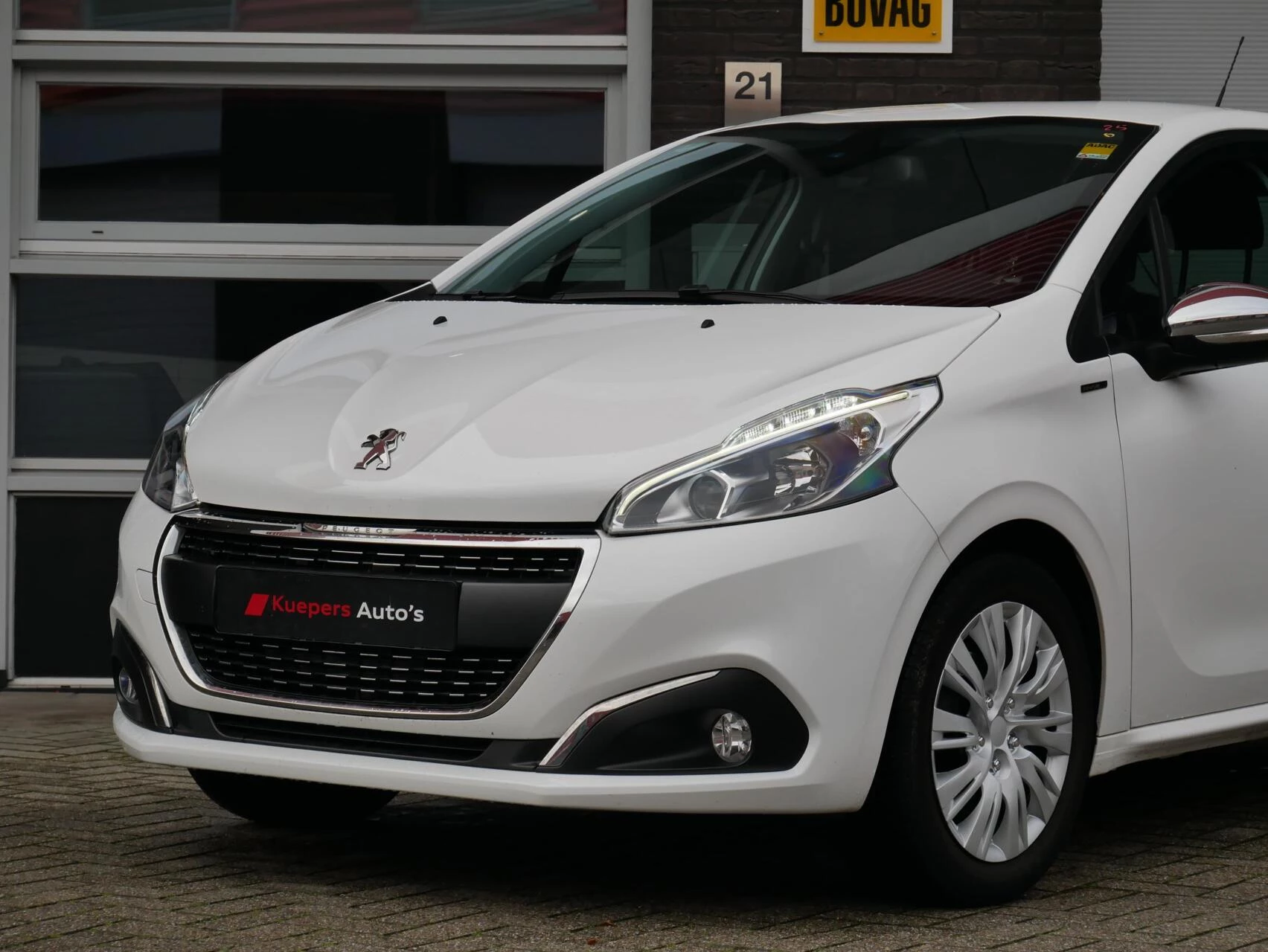 Hoofdafbeelding Peugeot 208