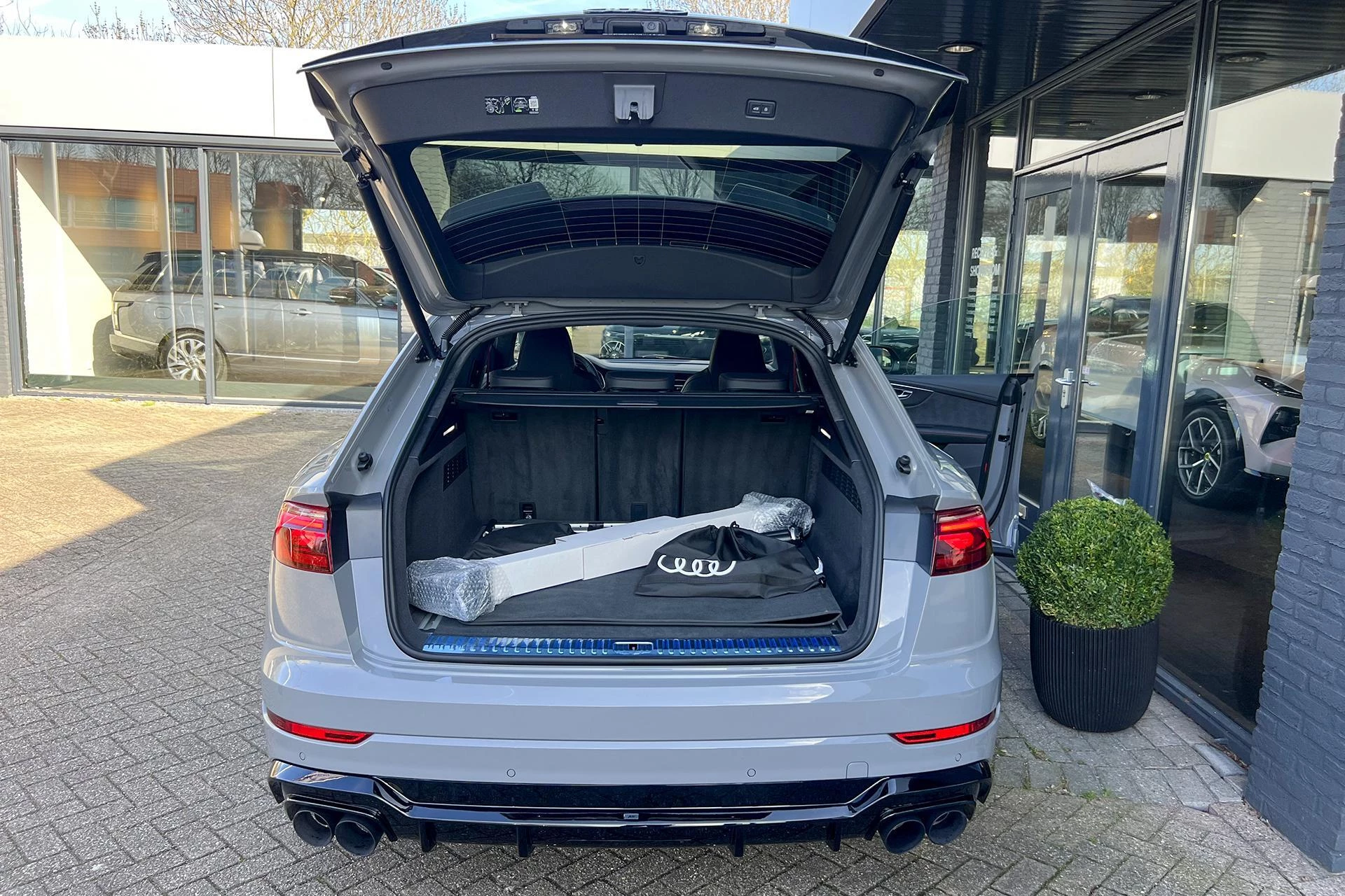Hoofdafbeelding Audi Q8