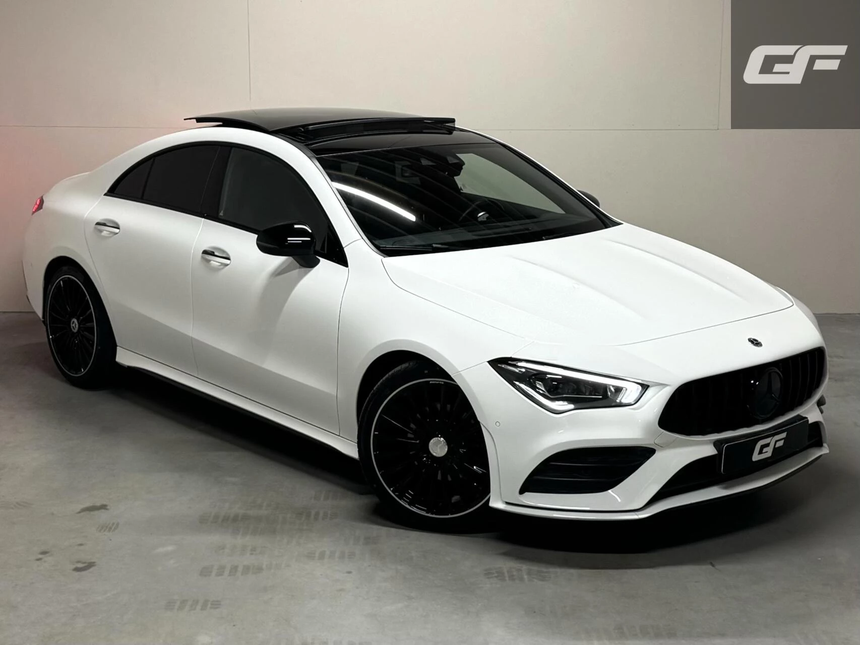 Hoofdafbeelding Mercedes-Benz CLA