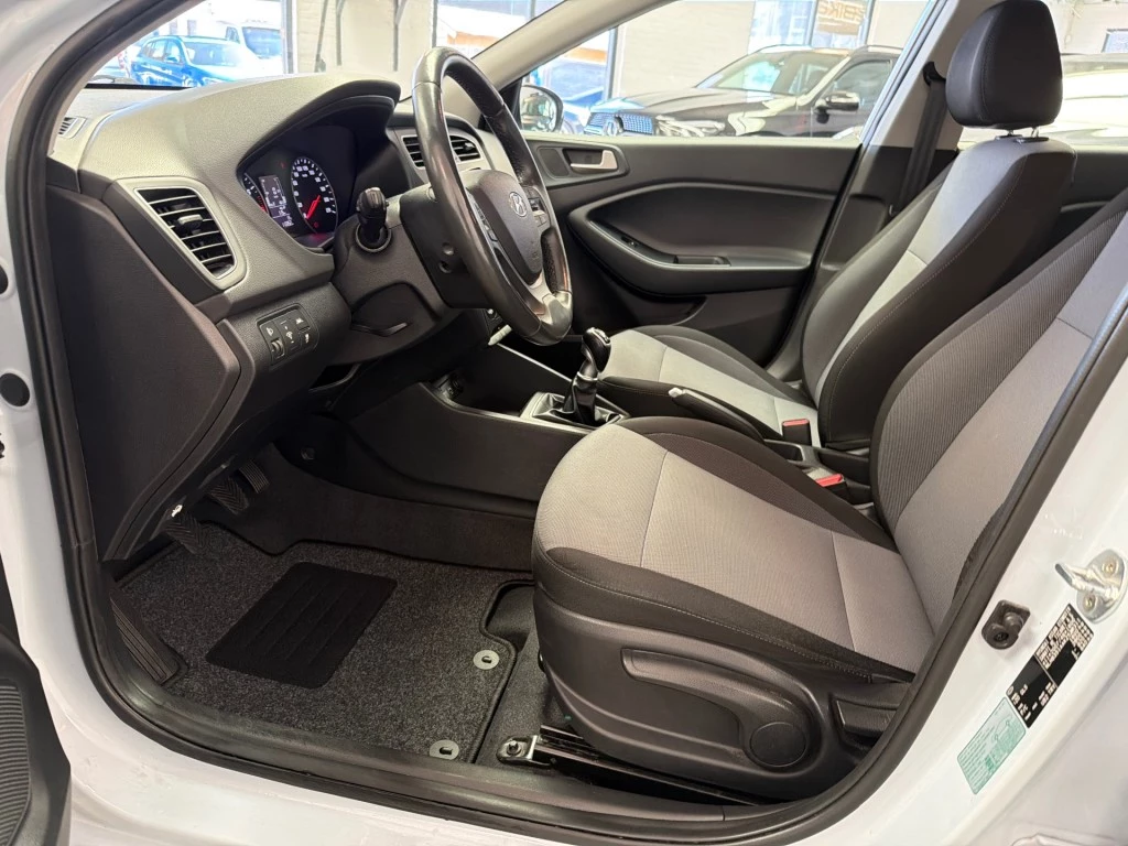 Hoofdafbeelding Hyundai i20