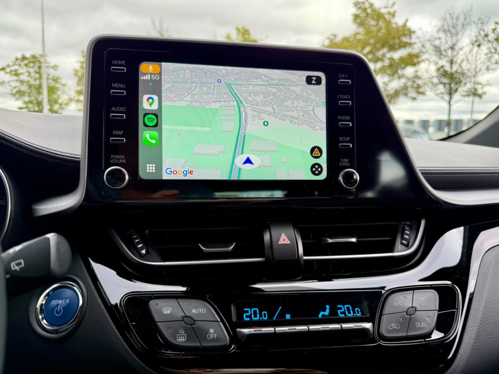 Hoofdafbeelding Toyota C-HR