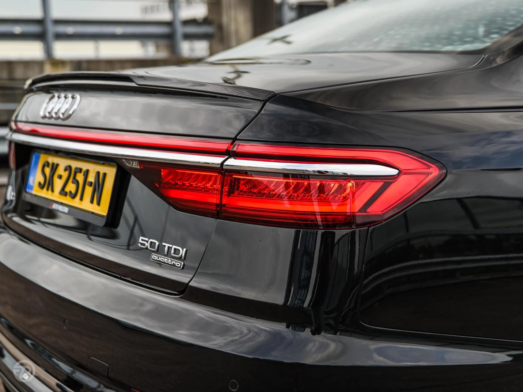 Hoofdafbeelding Audi A8