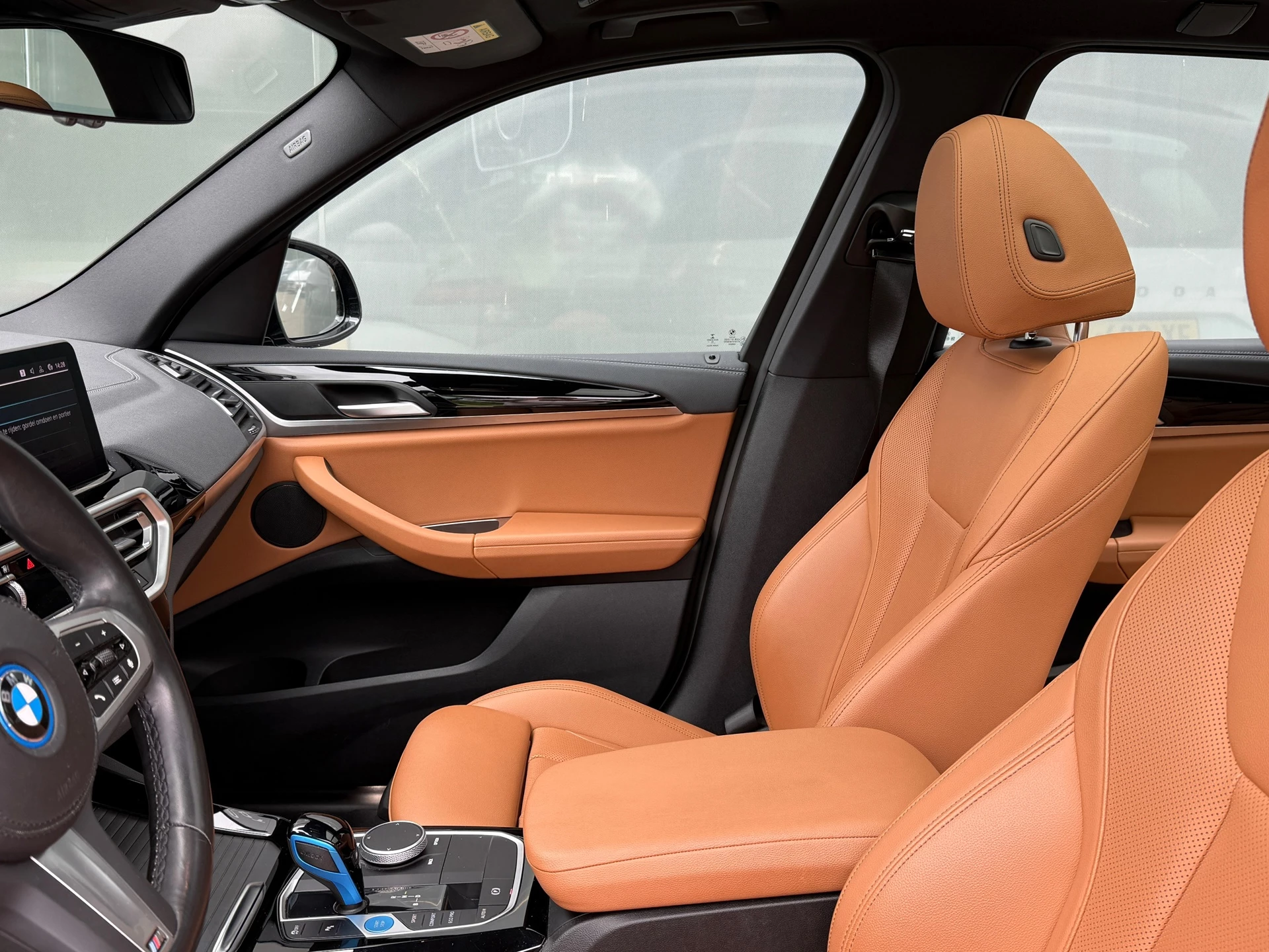 Hoofdafbeelding BMW iX3