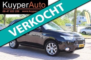 Hoofdafbeelding Mitsubishi Outlander Mitsubishi Outlander 2.0 PHEV Instyle nap 4x4 goed onderhouden vol opties