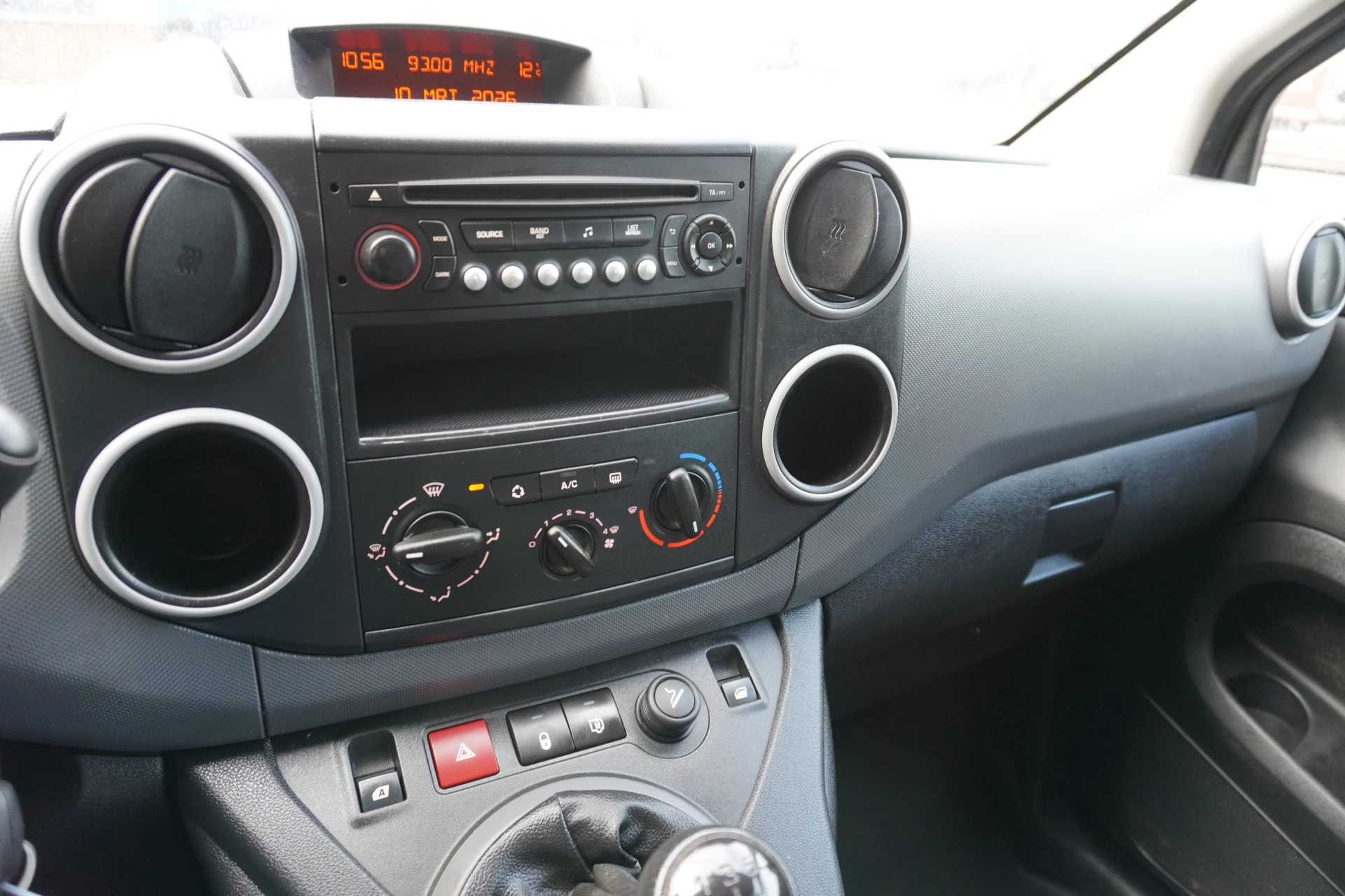 Hoofdafbeelding Peugeot Partner