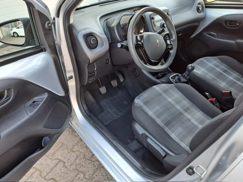 Hoofdafbeelding Peugeot 108