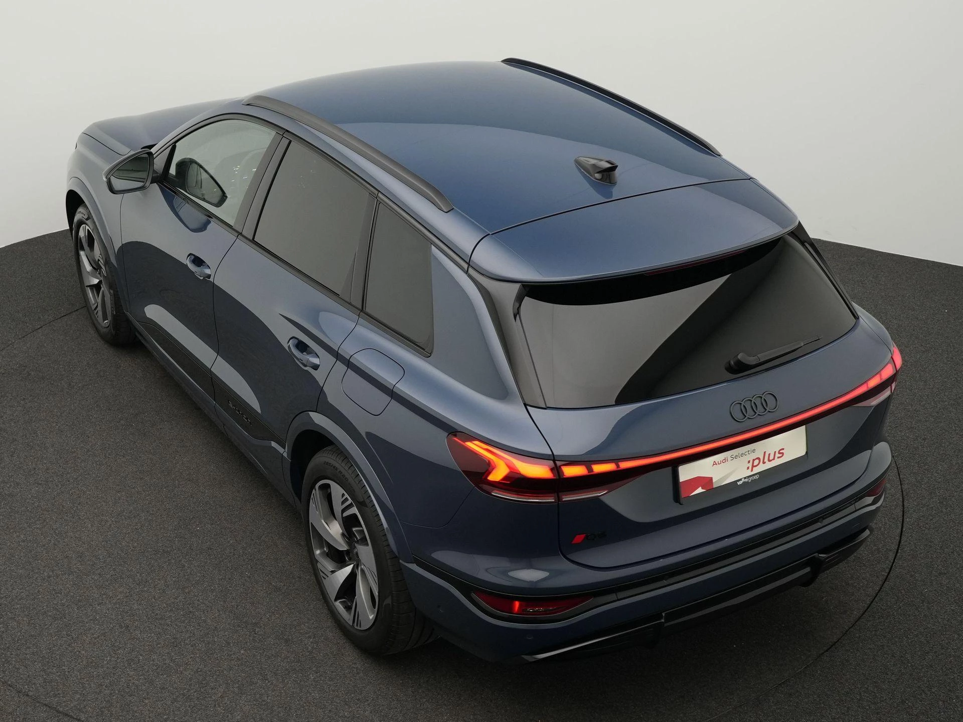 Hoofdafbeelding Audi Q6 e-tron