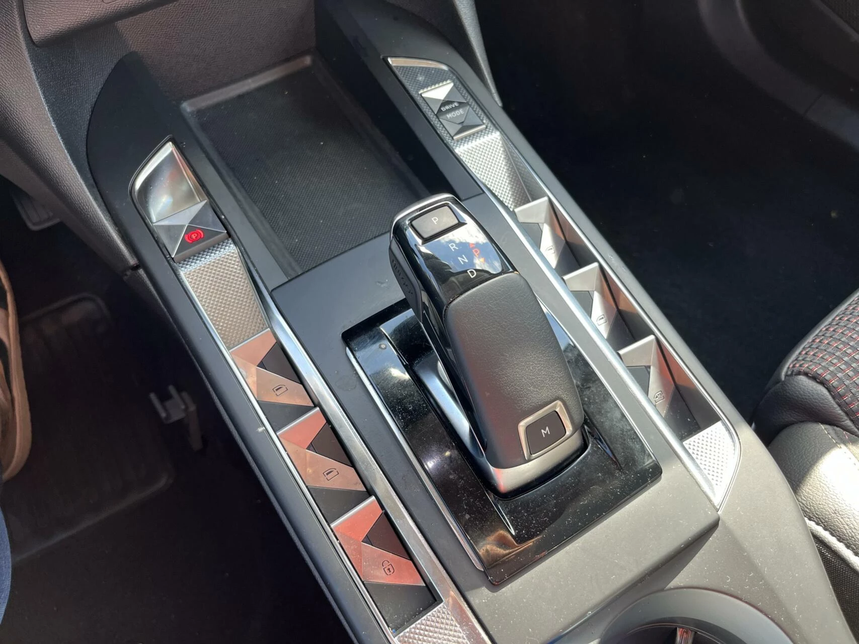 Hoofdafbeelding DS DS 3