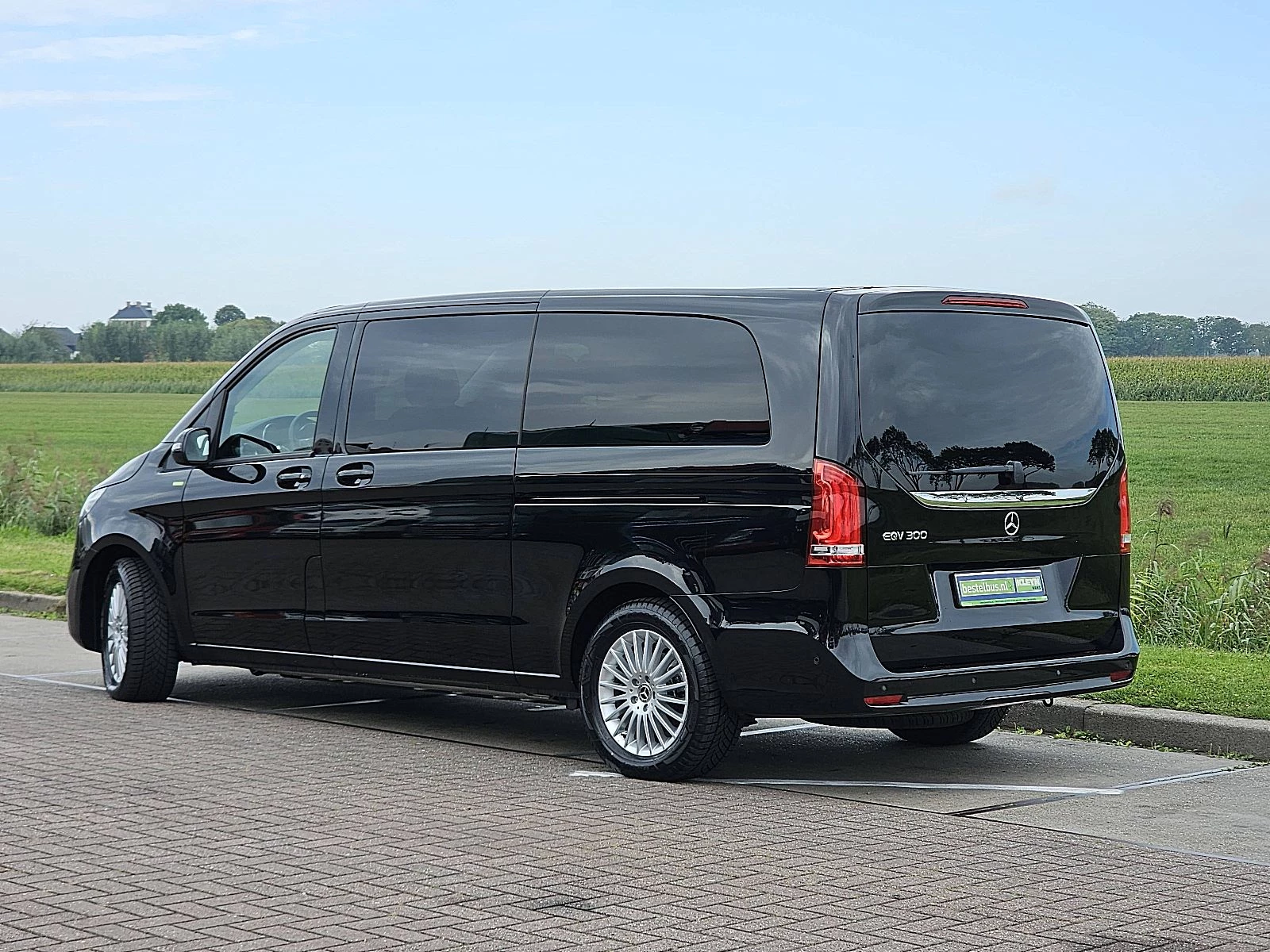 Hoofdafbeelding Mercedes-Benz EQV