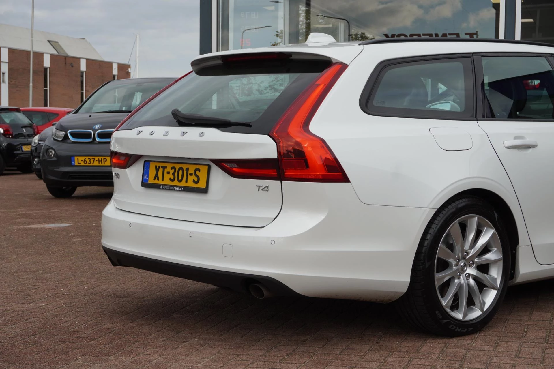Hoofdafbeelding Volvo V90