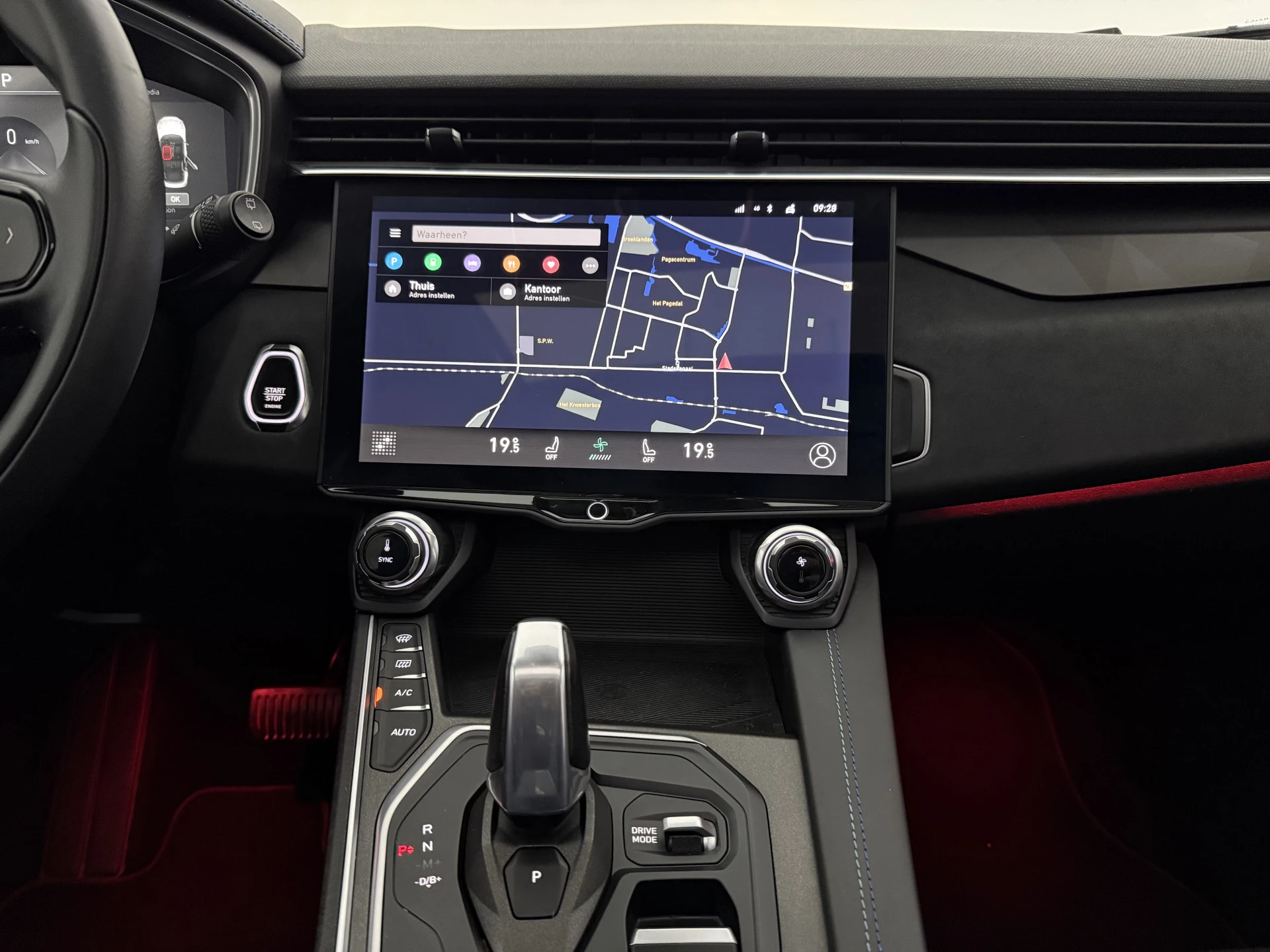 Hoofdafbeelding Lynk & Co 01