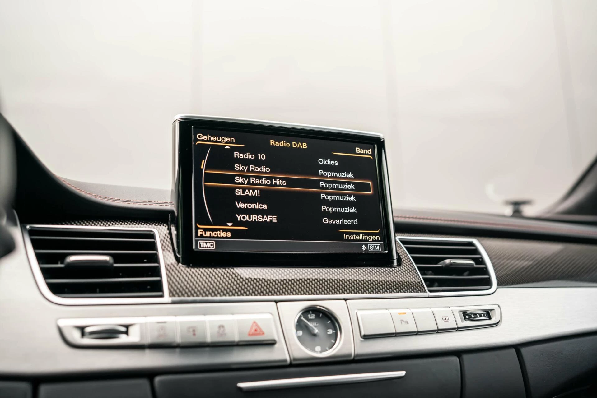 Hoofdafbeelding Audi S8