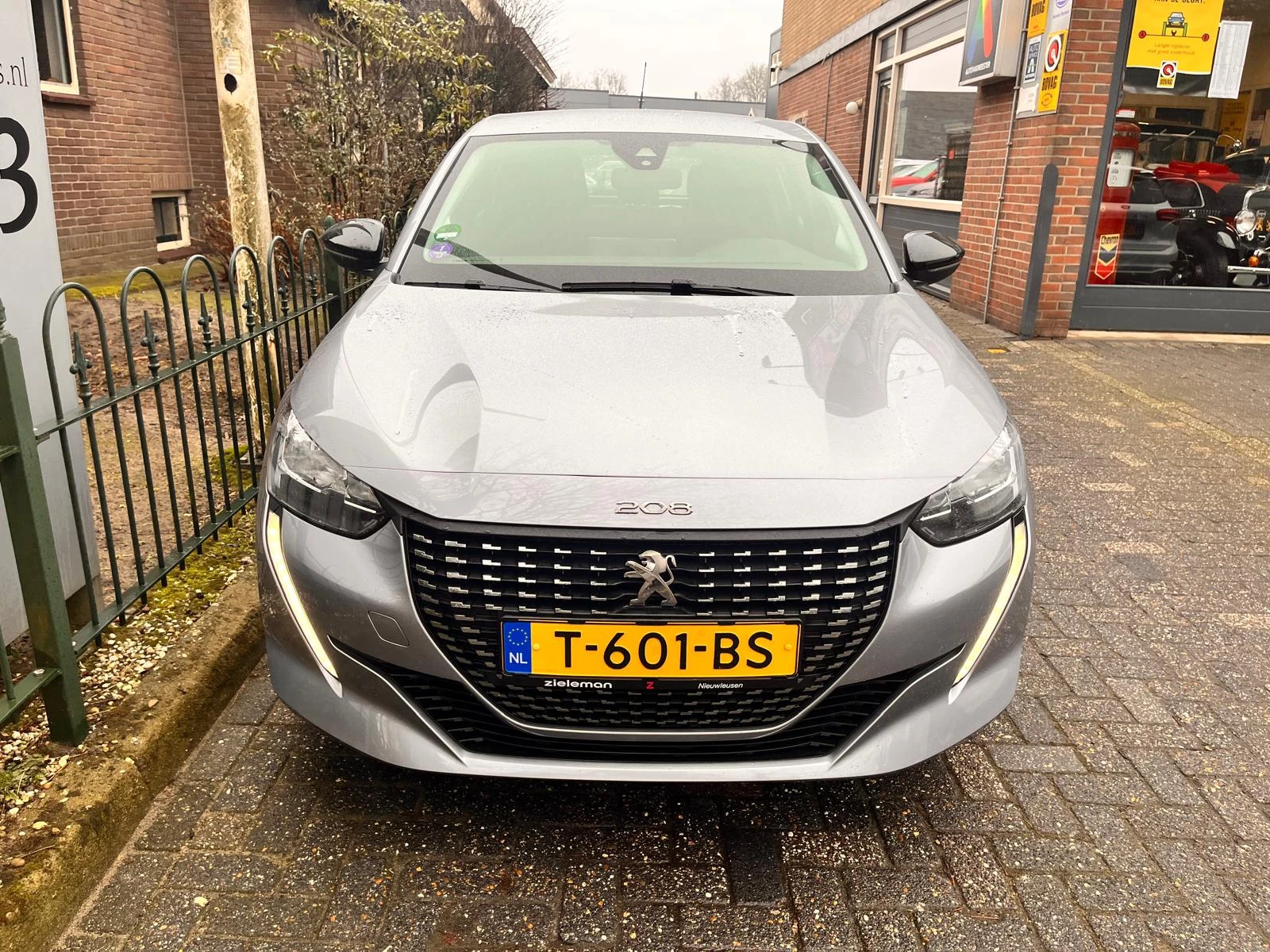 Hoofdafbeelding Peugeot 208