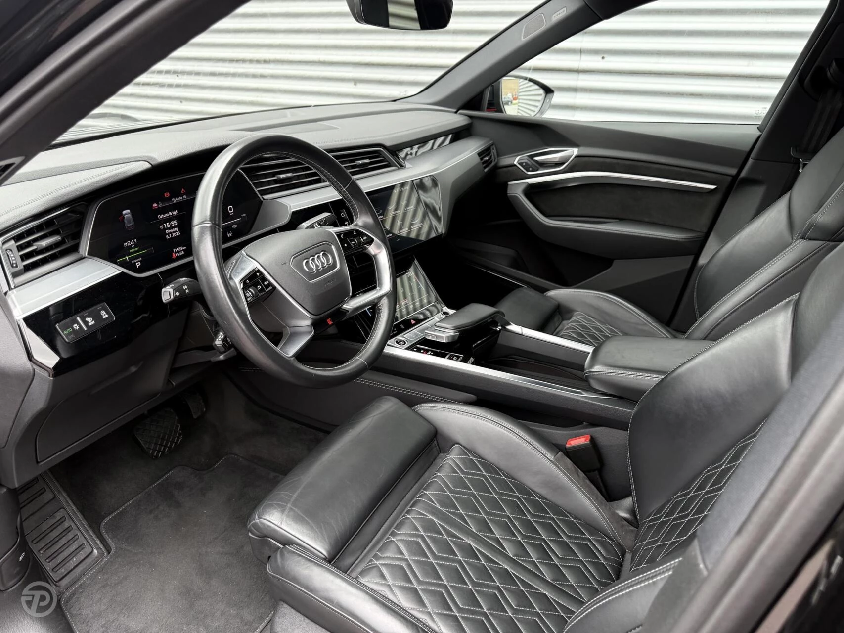 Hoofdafbeelding Audi e-tron
