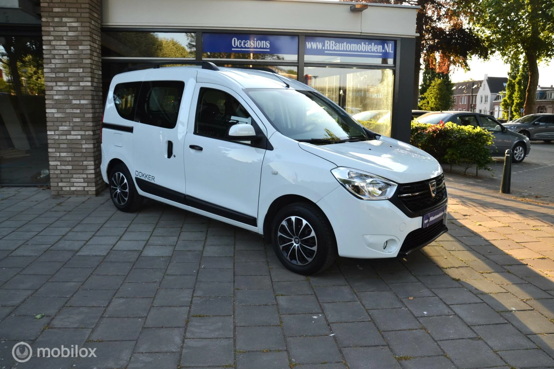 Hoofdafbeelding Dacia Dokker
