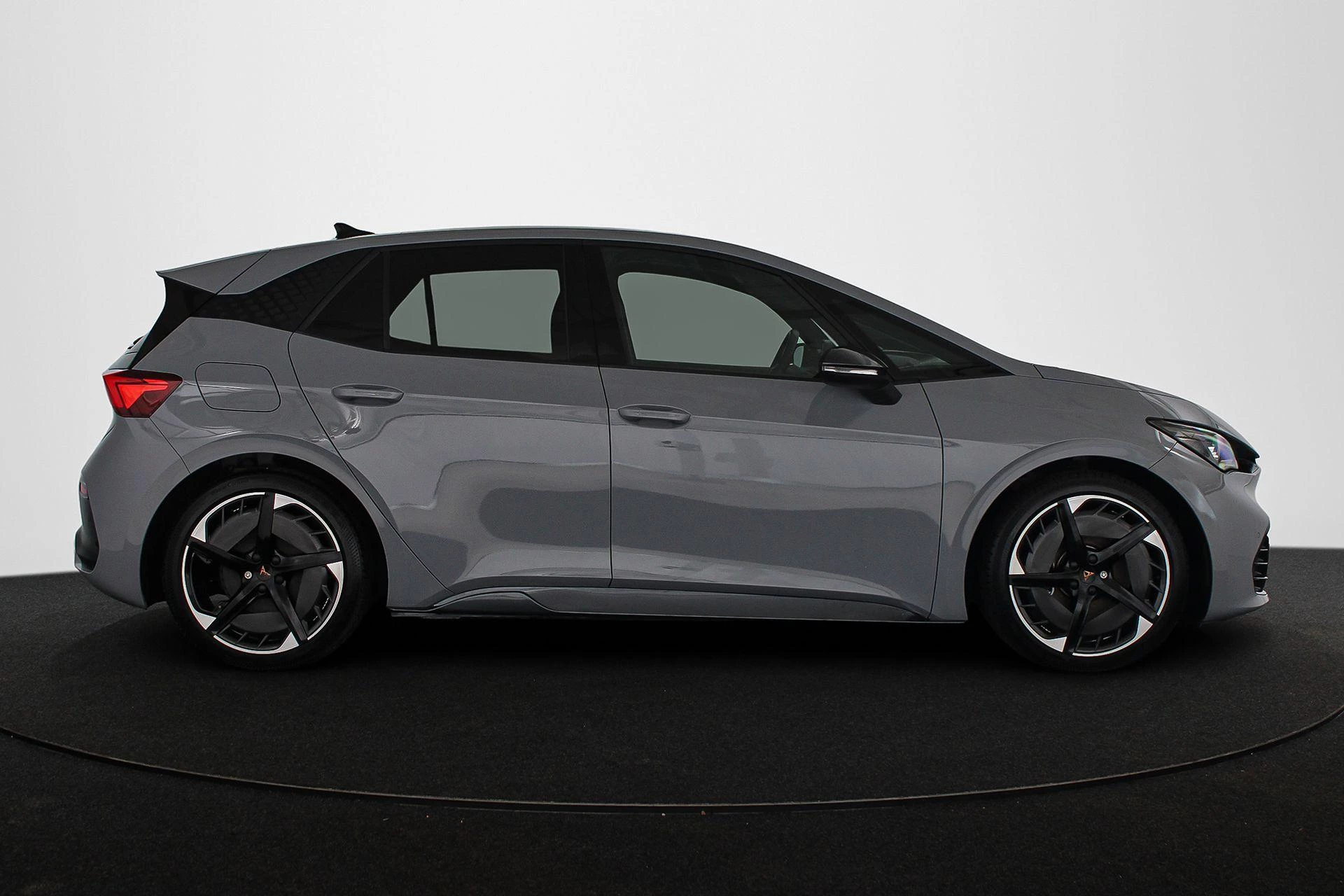 Hoofdafbeelding CUPRA Born