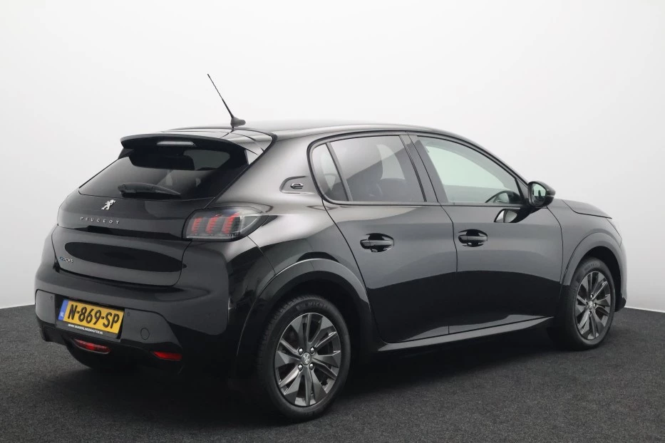 Hoofdafbeelding Peugeot e-208