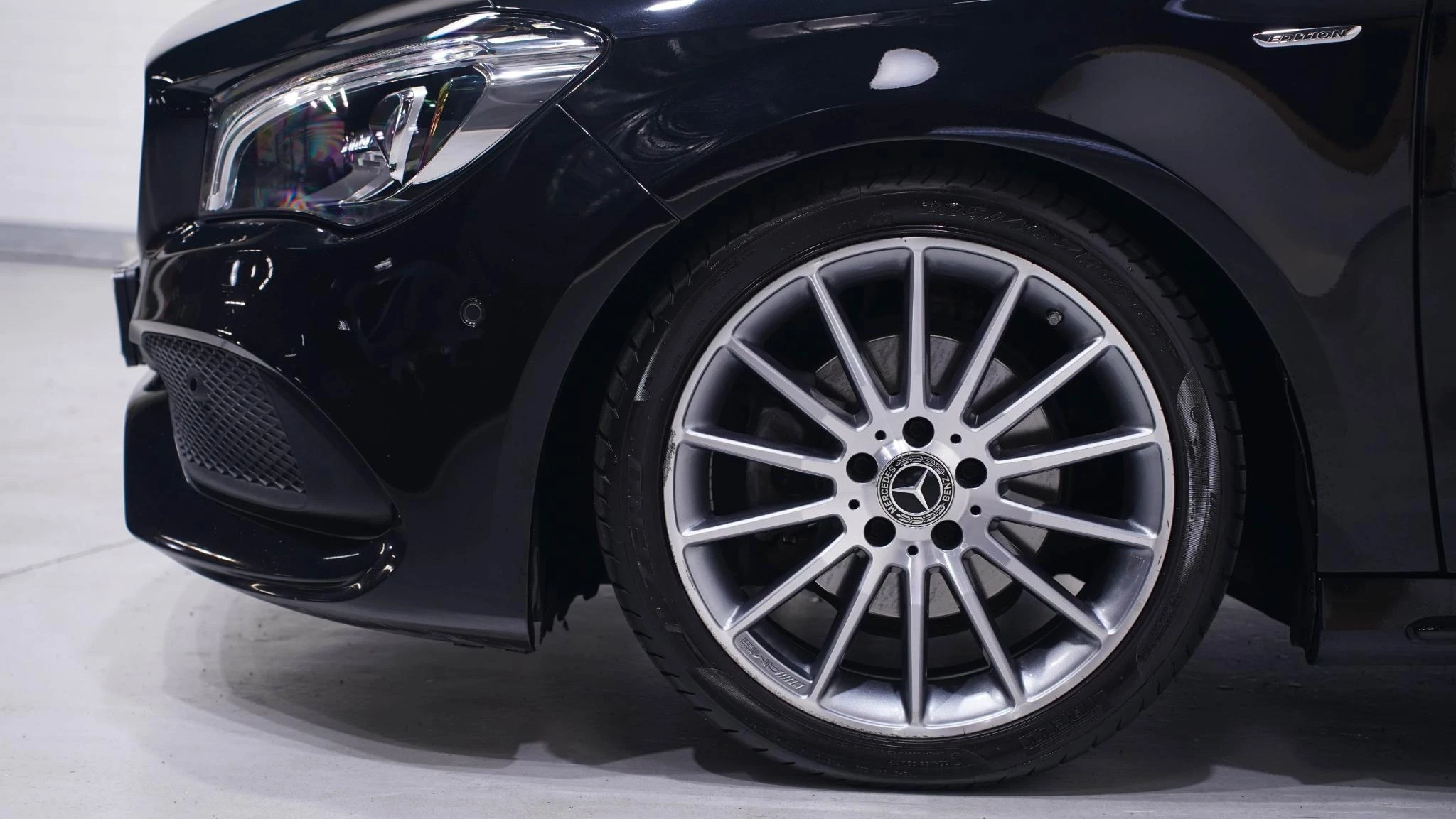 Hoofdafbeelding Mercedes-Benz CLA