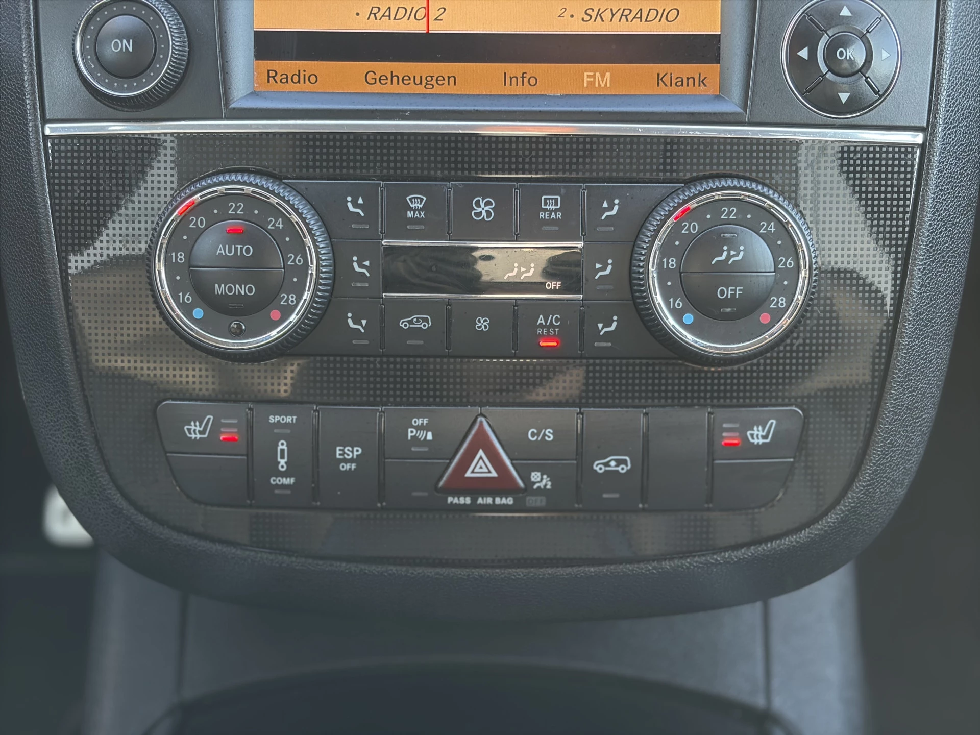 Hoofdafbeelding Mercedes-Benz R-Klasse