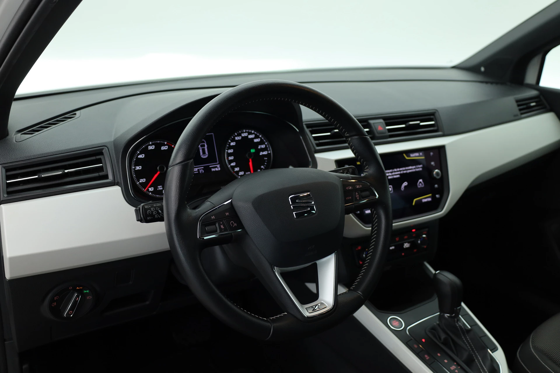 Hoofdafbeelding SEAT Arona