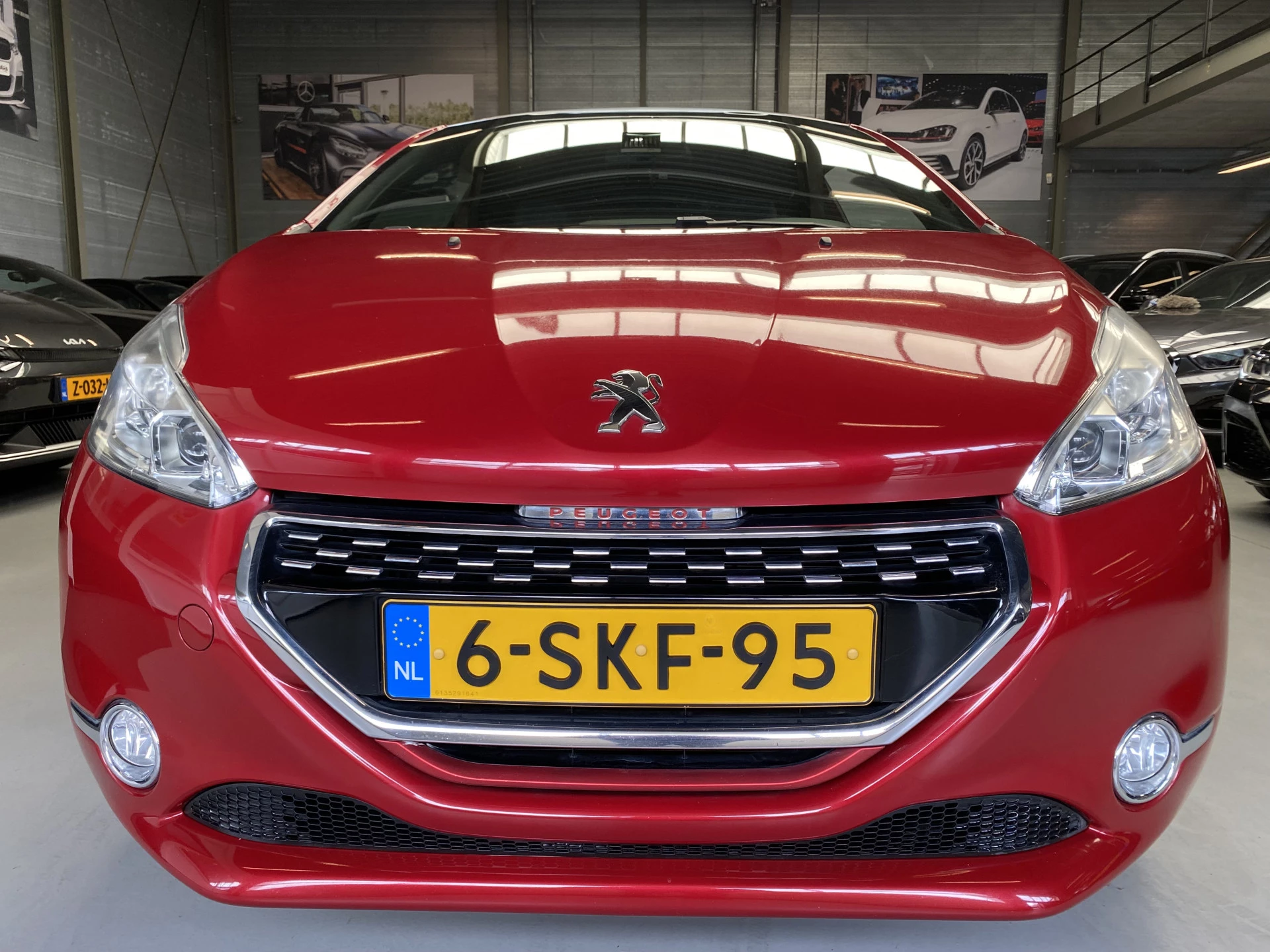 Hoofdafbeelding Peugeot 208